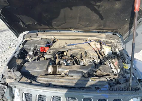 2020 Jeep Wrangler Unlimited Sahara 4X4 z USA, uszkodzony, nr VIN 1C4HJXEG3LW350853